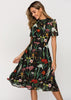 Vestido Floral Midi com Fundo Preto