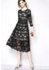 Vestido Midi de Renda Preta Decote Redondo