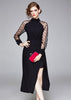 Vestido Preto Midi Gola Alta com Tule e Fenda